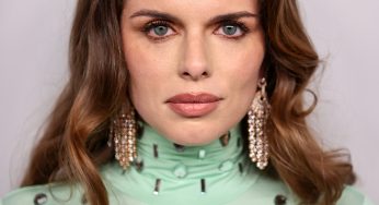 Julia Fox Posts Throwback Of Herself In Travis Scott’s Music Video ‘Jackboys’