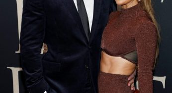 Jennifer Lopez Announces Engagement To Ben Affleck