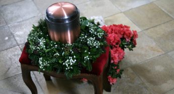 Dress Designer Says Client Used Her Mother’s Ashes As Collateral For Her Daughter’s Prom Dress