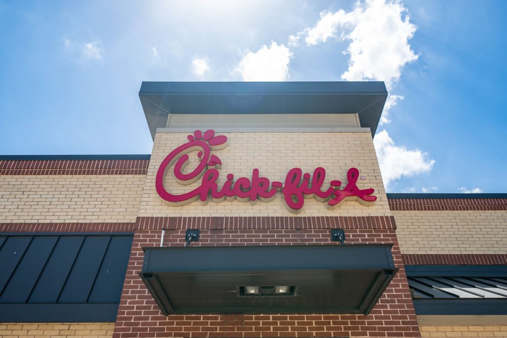(PICTURED) Black Woman Accuses North Carolina Chick-Fil-A Employee Of Writing Racist Slur On Receipt