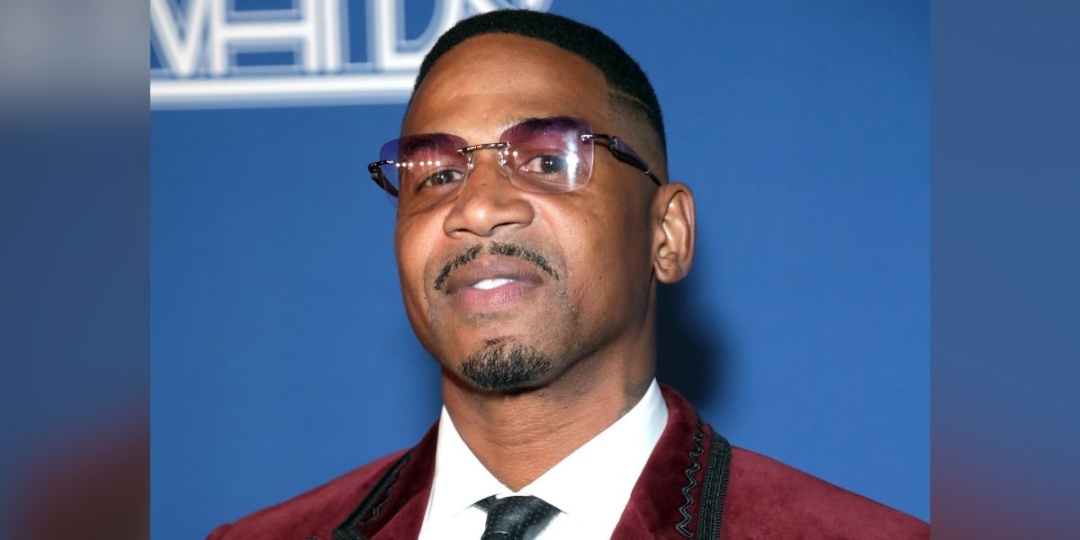 Stevie J Kisses OnlyFans Model On Camera Following Faith Split