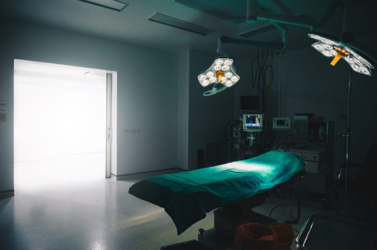 Plastic Surgeon Charged With Murder For Allegedly Leaving Patient To Suffocate For Hours Before Calling 911