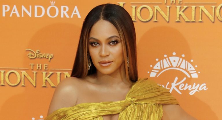 Beyoncé Ignites Hair Care Speculation And Sends Beyhive Into Frenzy