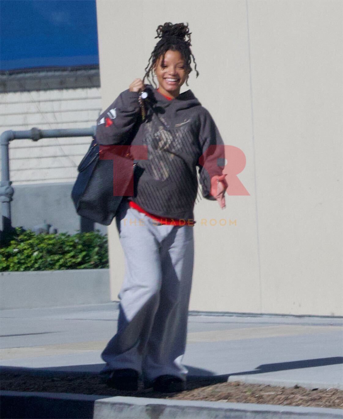 Halle Bailey Baby Bump Pregnant Outing Boyfriend DDG